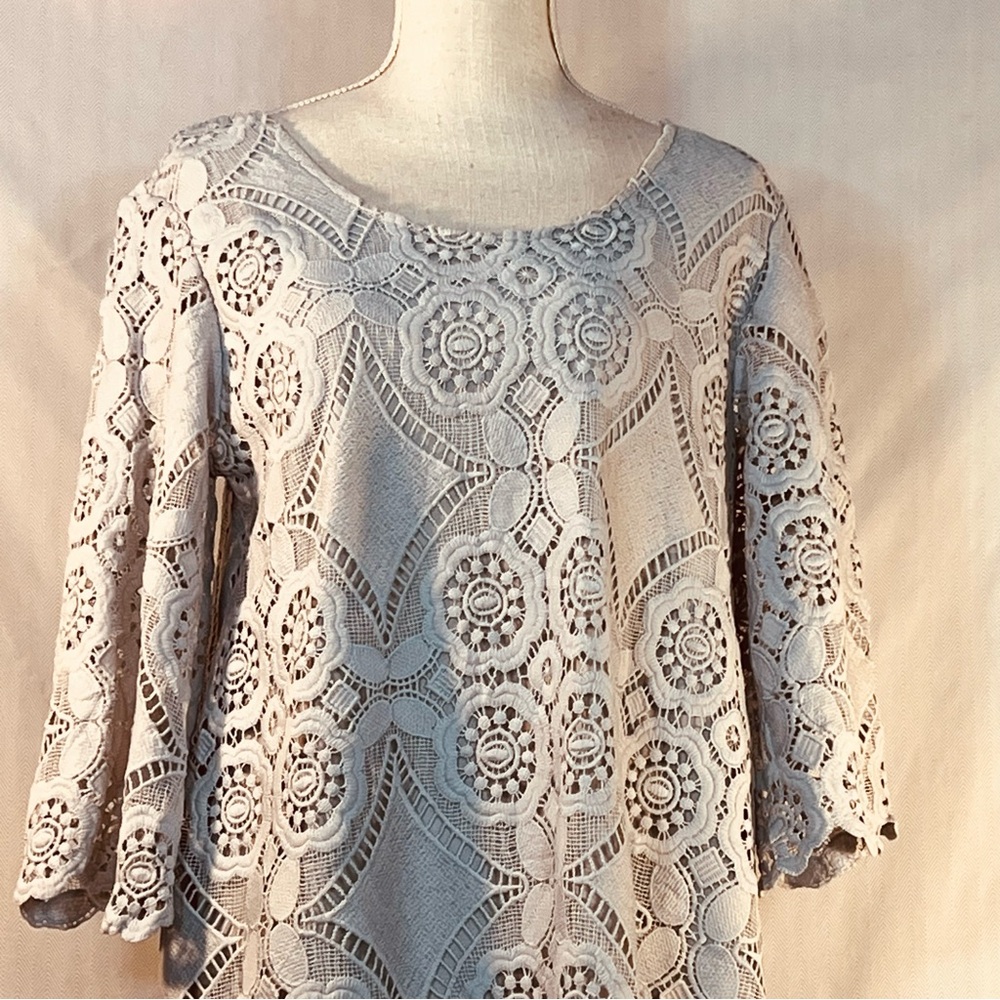 Pretty Angel Dress Light Blue Embroidered Lace Overlay A Line 3/4 Bell Sleeve M👍 - Picture 5 of 11